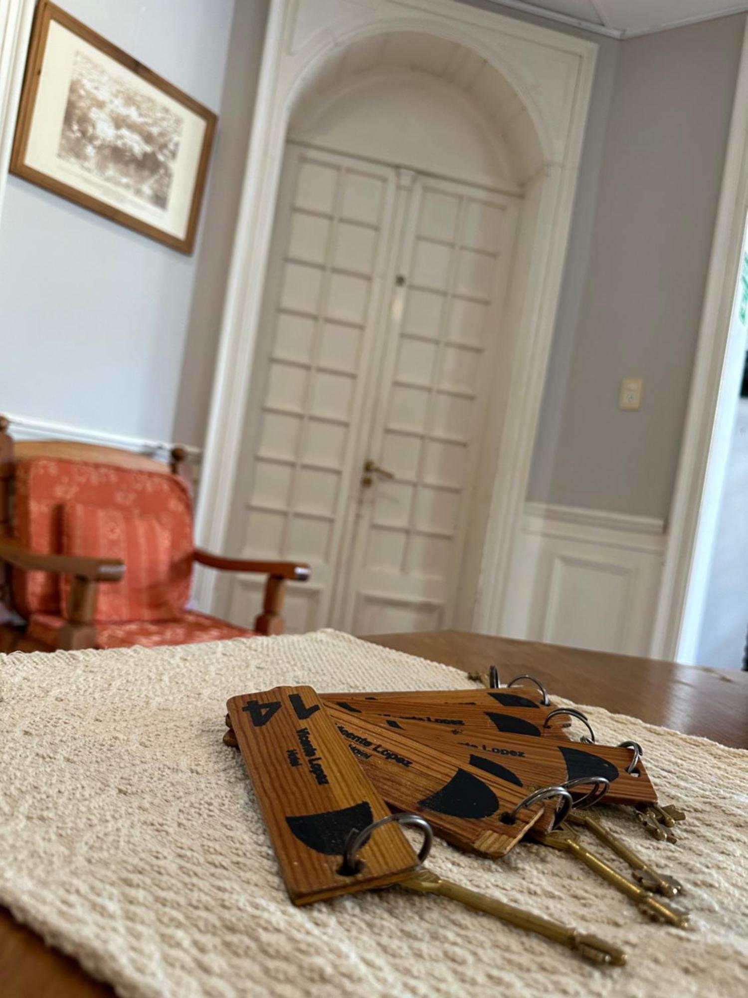 Hotel Vicente López エクステリア 写真