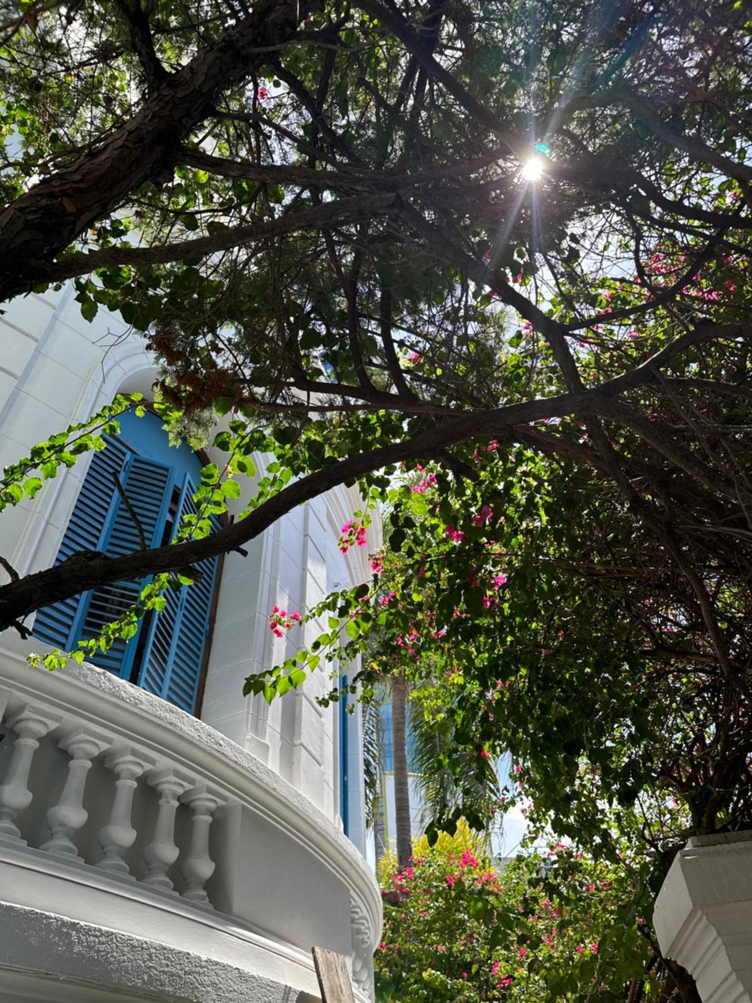 Hotel Vicente López エクステリア 写真