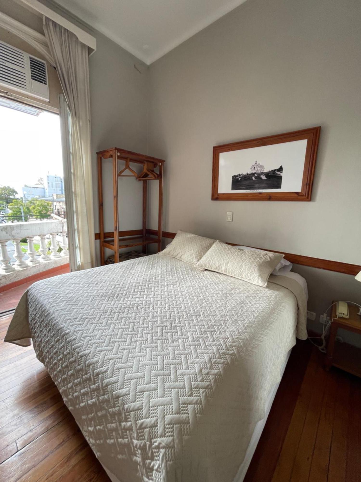 Hotel Vicente López エクステリア 写真